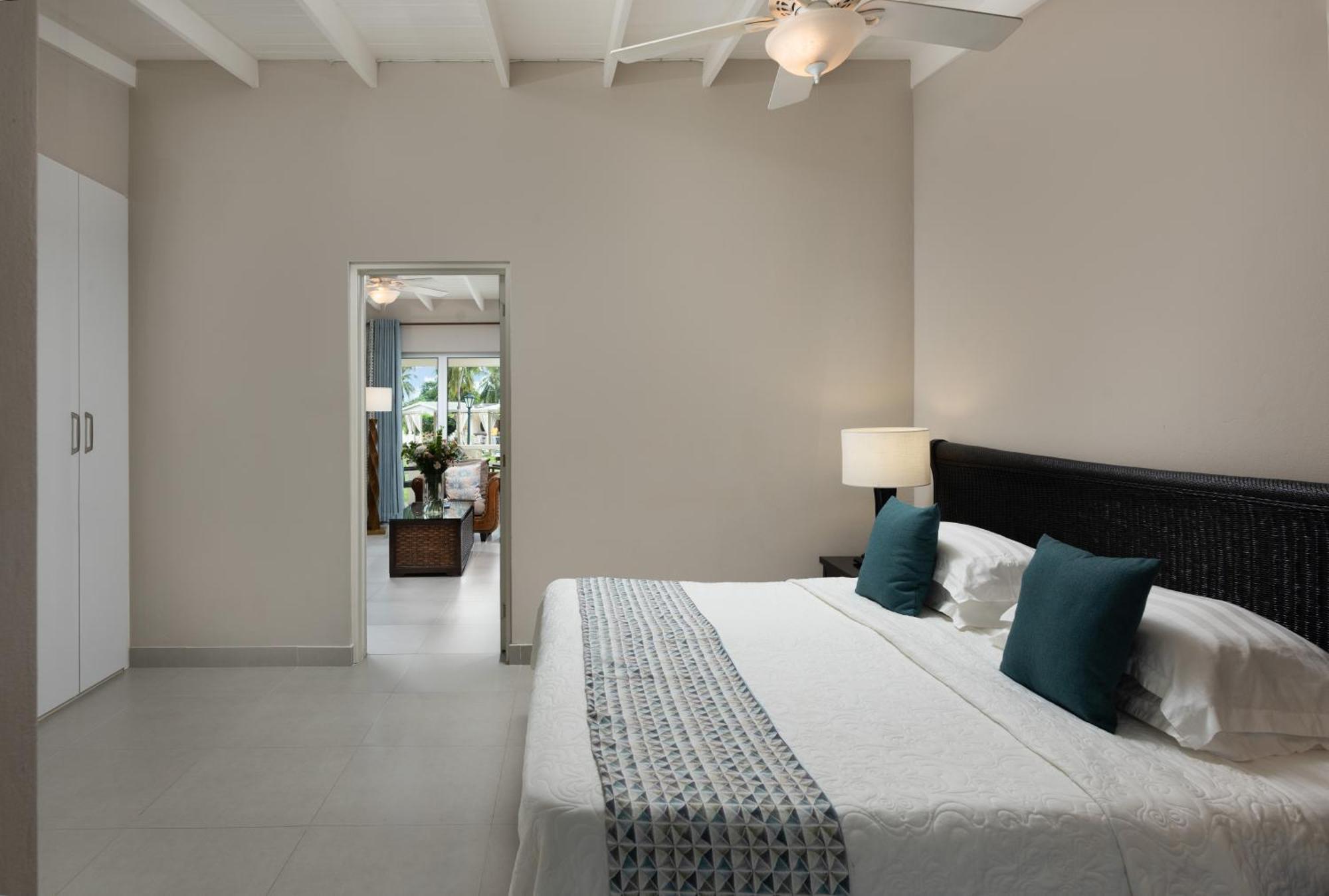 All Seasons Resort Saint James Bagian luar foto
