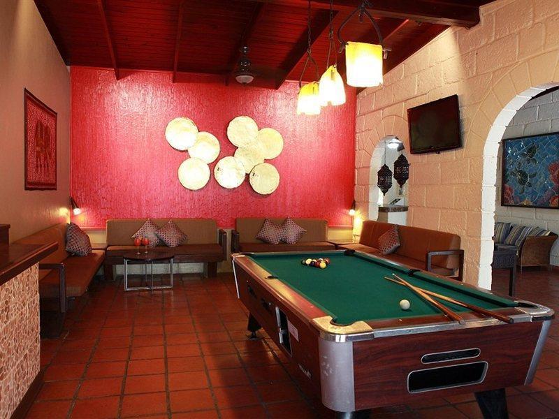 All Seasons Resort Saint James Bagian luar foto