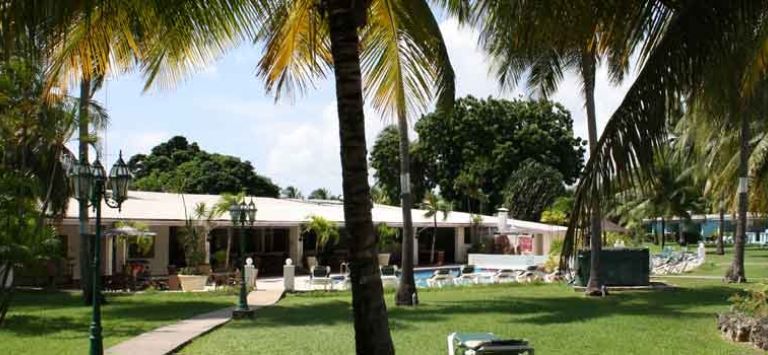 All Seasons Resort Saint James Bagian luar foto
